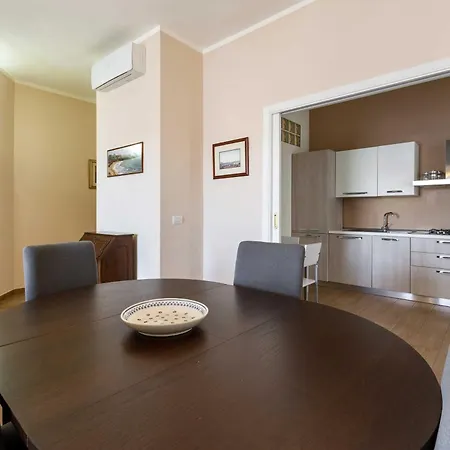 Balconcino Sul Rivellino By Barbarhouse