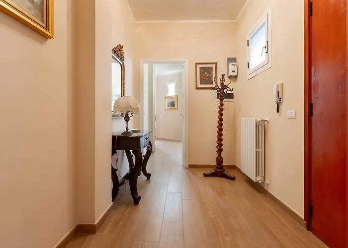 Balconcino Sul Rivellino By Barbarhouse *